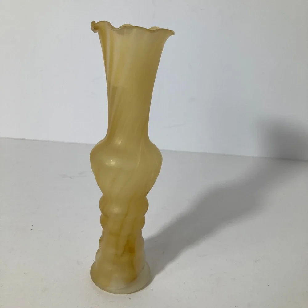 Vintage Swirl Glass Bud Vase Amber Yellow Fluted Rim‎ Art Glass Decor